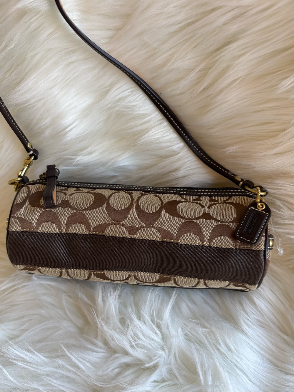 AUTHENTIC COACH Signature Barrel Baguette Shoulder Bag